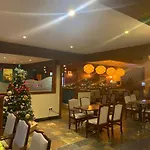 Shines Guesthouse